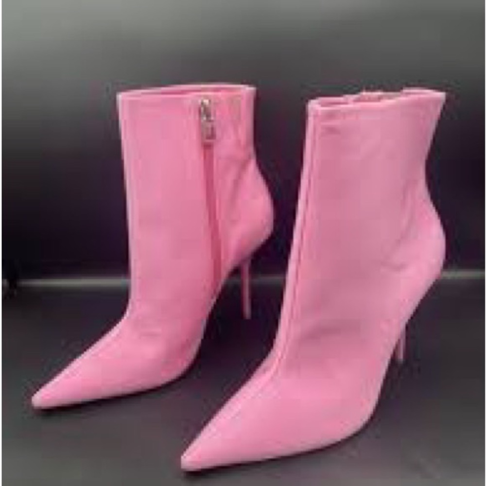 💞Eloquii HoT PiNk,Neoprene ankle boots, size 9W,Designed to Impress, AWESOME